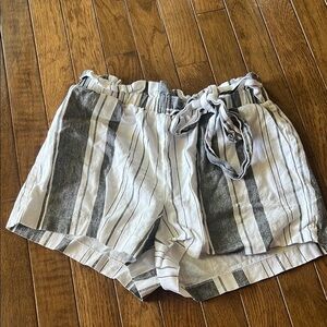 Have Black and White Striped High Waist Shorts